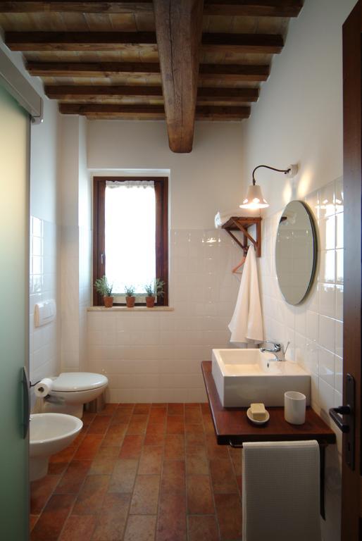Agriturismo Casale Le Selvette Ripa Δωμάτιο φωτογραφία