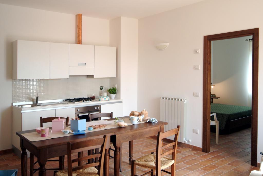 Agriturismo Casale Le Selvette Ripa Εξωτερικό φωτογραφία